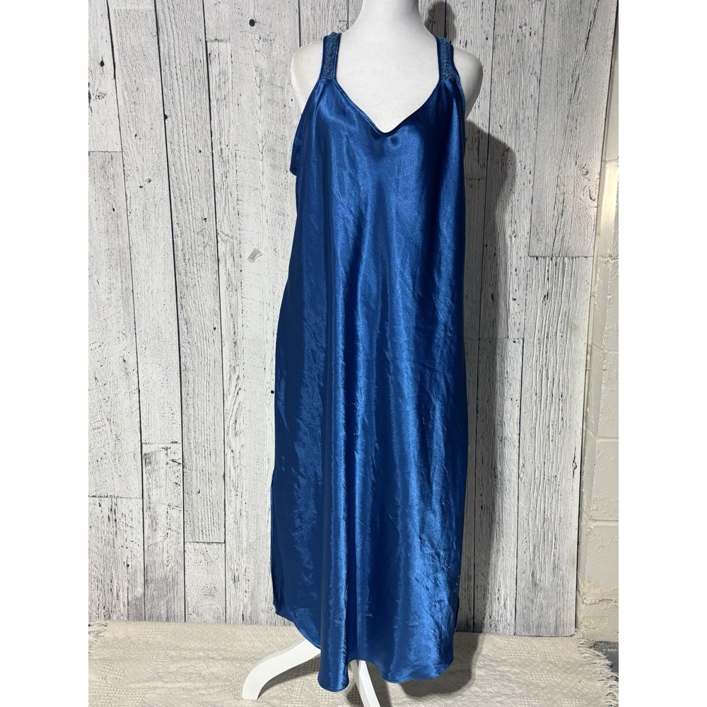 Vintage California Dynasty Blue Night Gown Size Large Satin Crotchet Strap